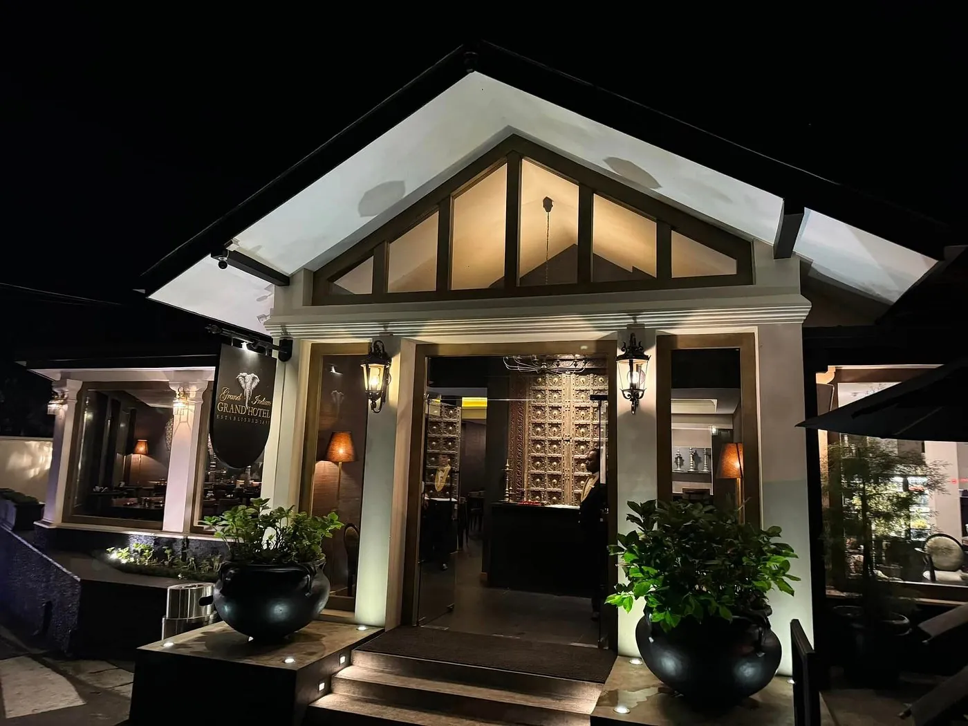 Grand Indian restaurant in Nuwara Eliya