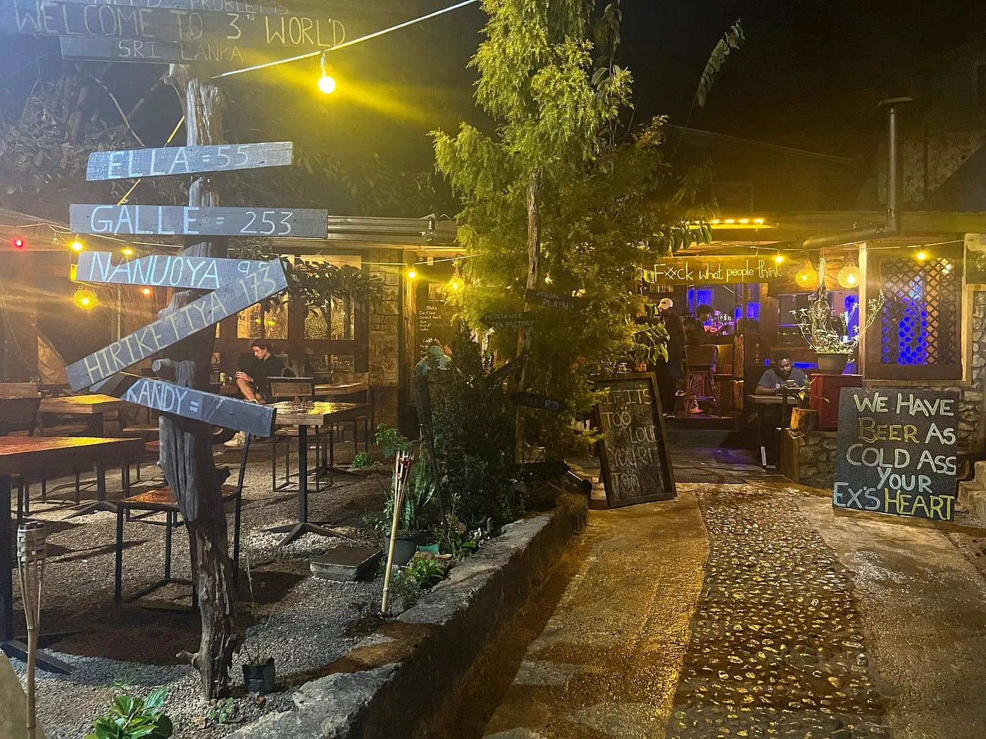 Themparadu restaurant in Nuwara Eliya